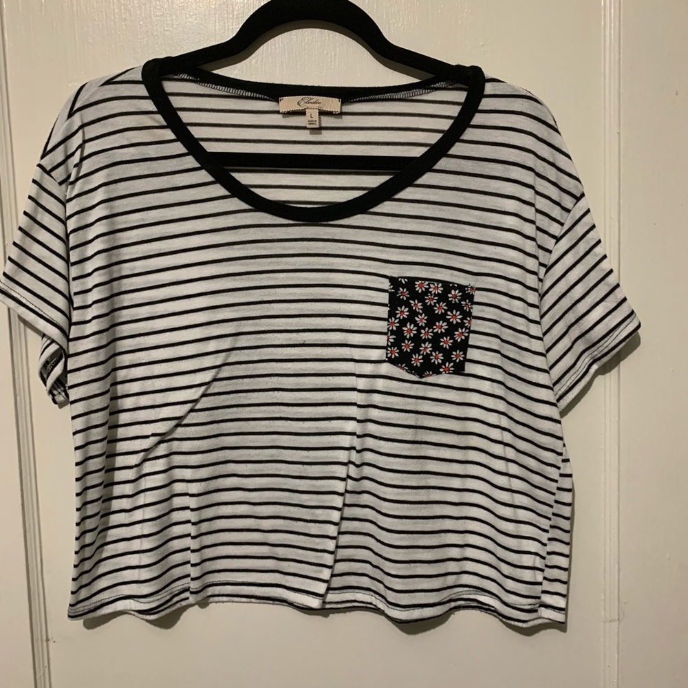 Striped Daisy Pocket Crop Top